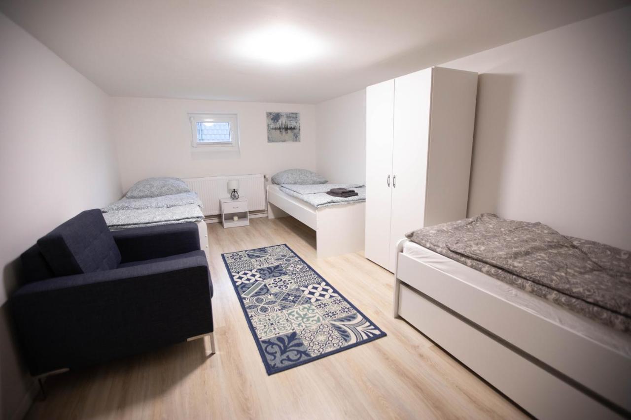 80Qm - 4 Rooms - Private Parking - Keller-Basement - Mallibase Apartments Hannover Exteriör bild